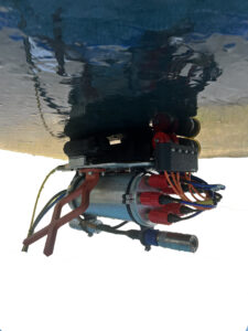 underdeck crawler